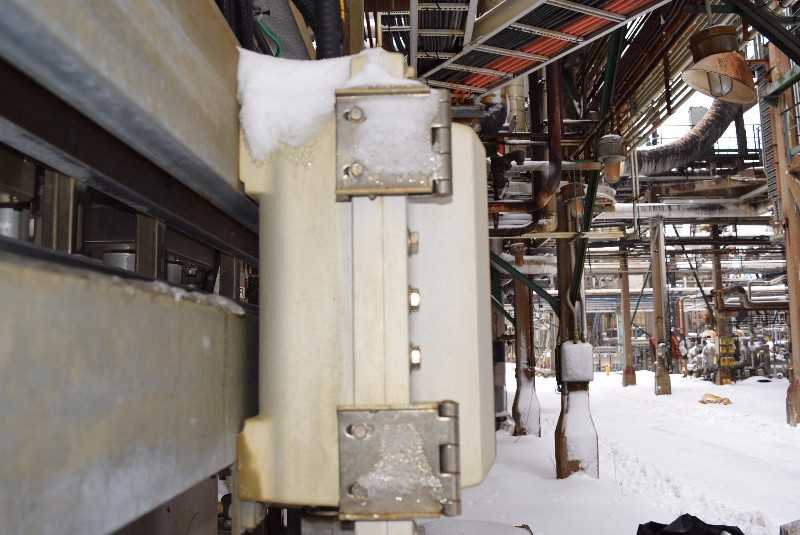LOT OF 2 CROUSE-HINDS HFD3070 70 A EXPLOSION PROOF BREAKER DISCONNECT - MISCELLANEOUS