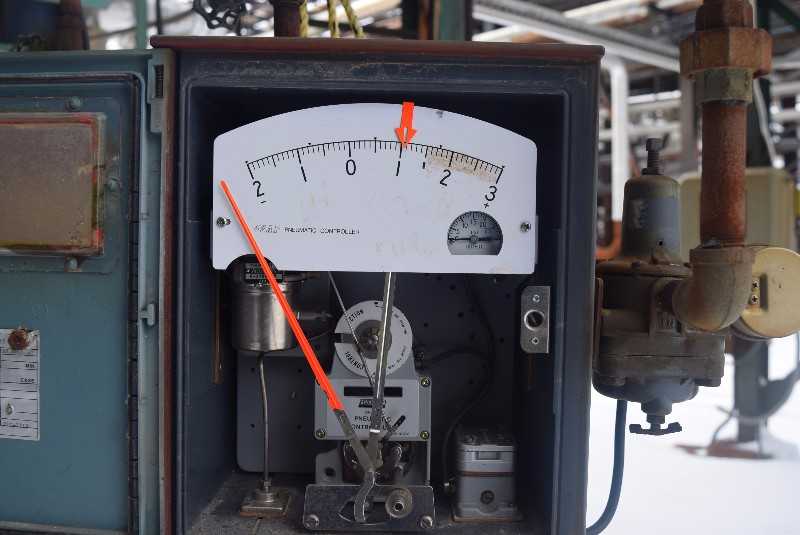 FOXBORO 43AP-FA12N PNEUMATIC CONTROLLER - MISCELLANEOUS