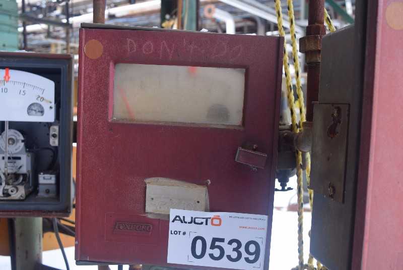 FOXBORO 43AP-FA12N PNEUMATIC CONTROLLER - MISCELLANEOUS