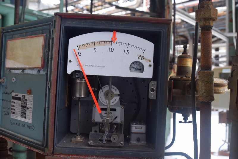 FOXBORO 43AP-FA12N PNEUMATIC CONTROLLER - MISCELLANEOUS