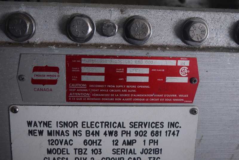 LOT OF 4 CROUSE HINDS ASSORTED EJB EFG EXPLOSION PROOF ELECTRICAL JUNCTION BOXES - MISCELLANEOUS
