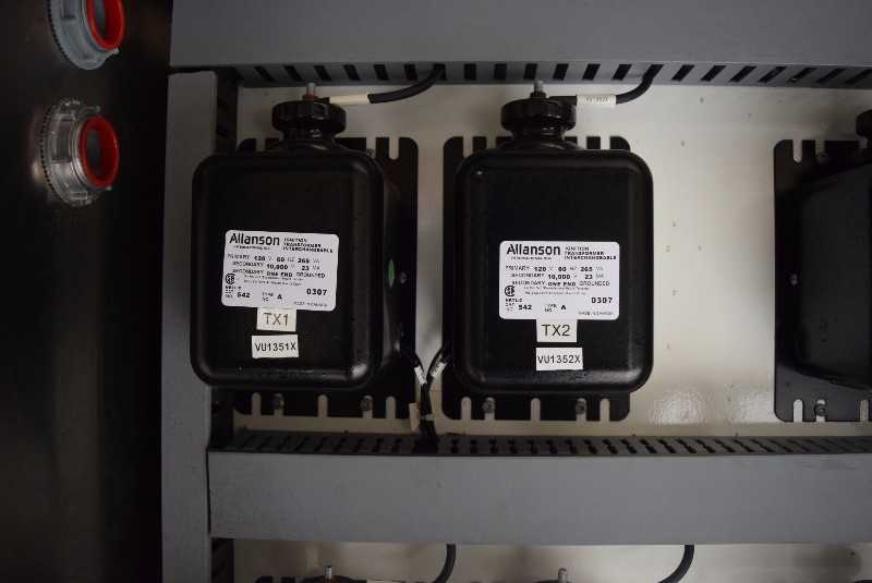 LOT OF 12 ALLANSON IGNITION TRANSFORMERS 542 120 VAC 10000 VAC - MISCELLANEOUS