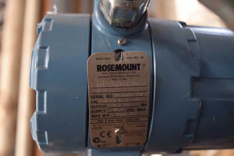 LOT OF TWO ROSEMOUNT 3051 C115 PRESSURE TRANSMITTER - MISCELLANEOUS