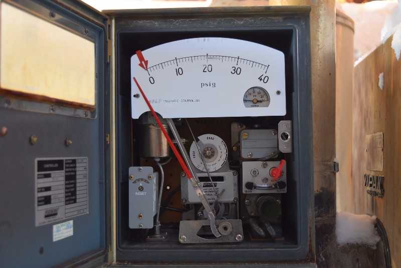 FOXBORO 43AP-FA42C PNEUMATIC CONTROLLER - MISCELLANEOUS