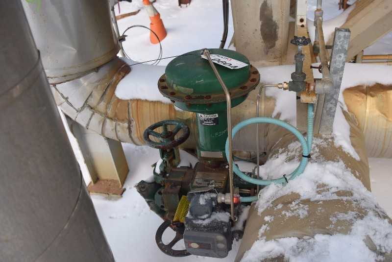 FISHER 8560-1051 6 INCH STEEL CONTROL VALVE DVC POSITIONER - MISCELLANEOUS