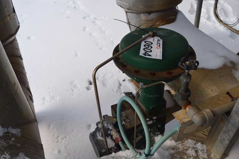 FISHER 8560-1051 6 INCH STEEL CONTROL VALVE DVC POSITIONER - MISCELLANEOUS