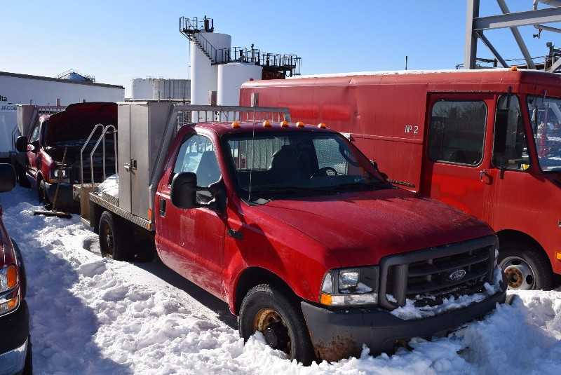 2004 FORD F350 SUPER DUTY VIN 1FDSF34L64EC49498 5.4L AUTOMATIC PICKUP FLAT DECK TRUCK - MISCELLANEOUS