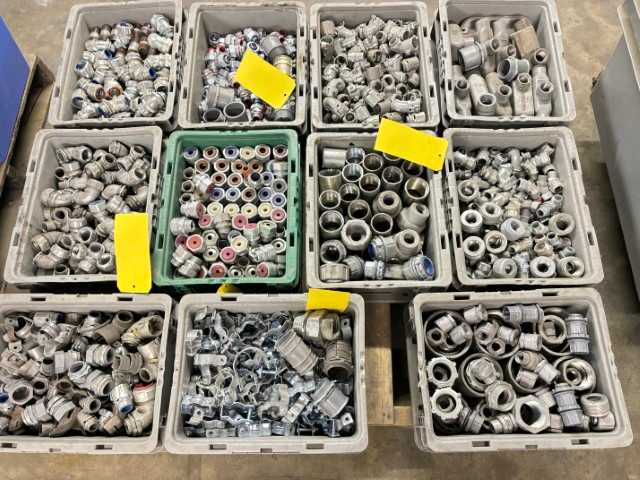 BULK LOT OF ELECTRICAL HARDWARE & MRO, EMT CONDUIT FITTINGS, ELECTRICAL BRUSHES - QTY 33 BINS, 5 PALLETS - ELECTRICAL PARTS