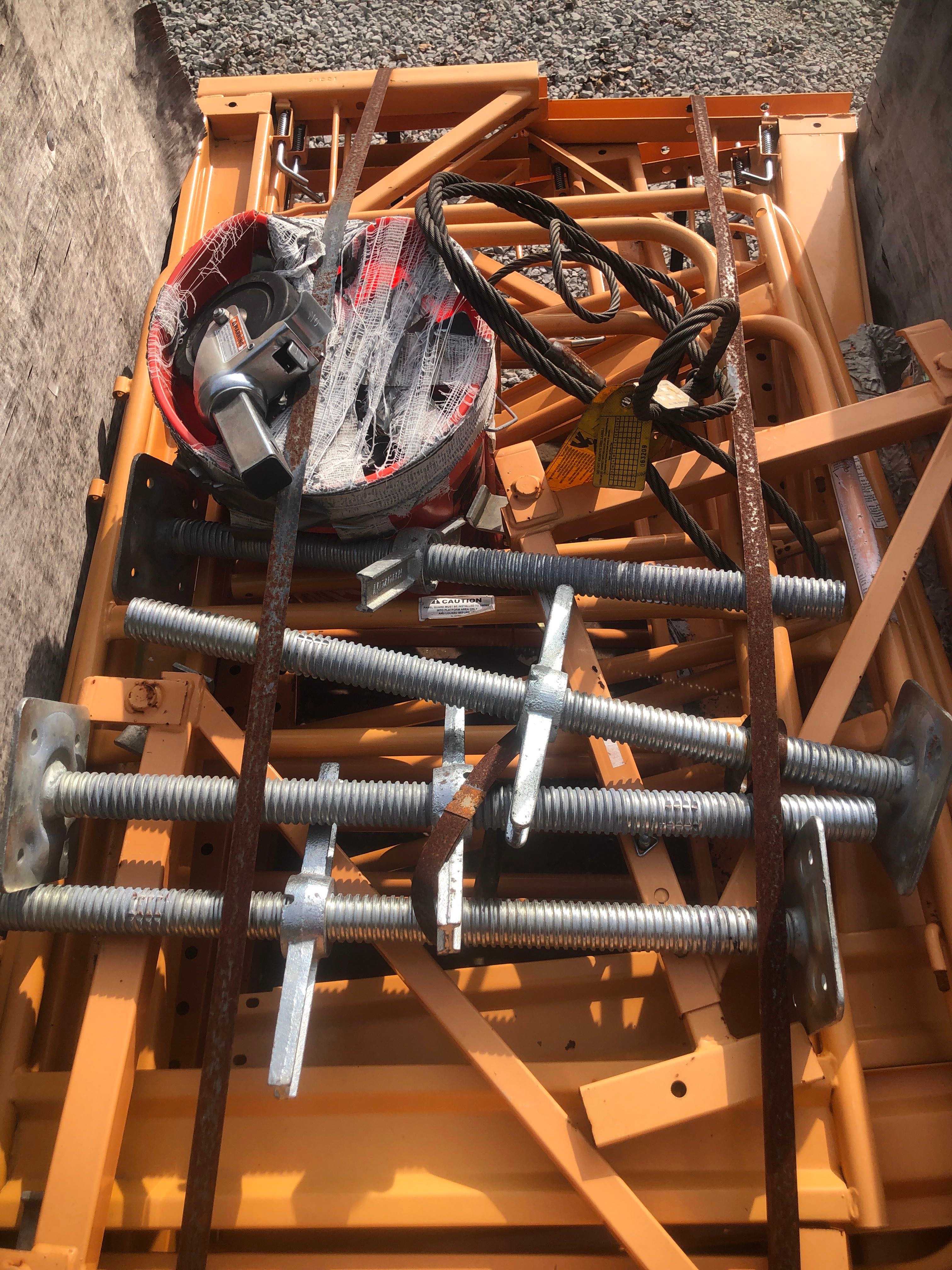 BAKER SCAFFOLD - MATERIAL HANDLING