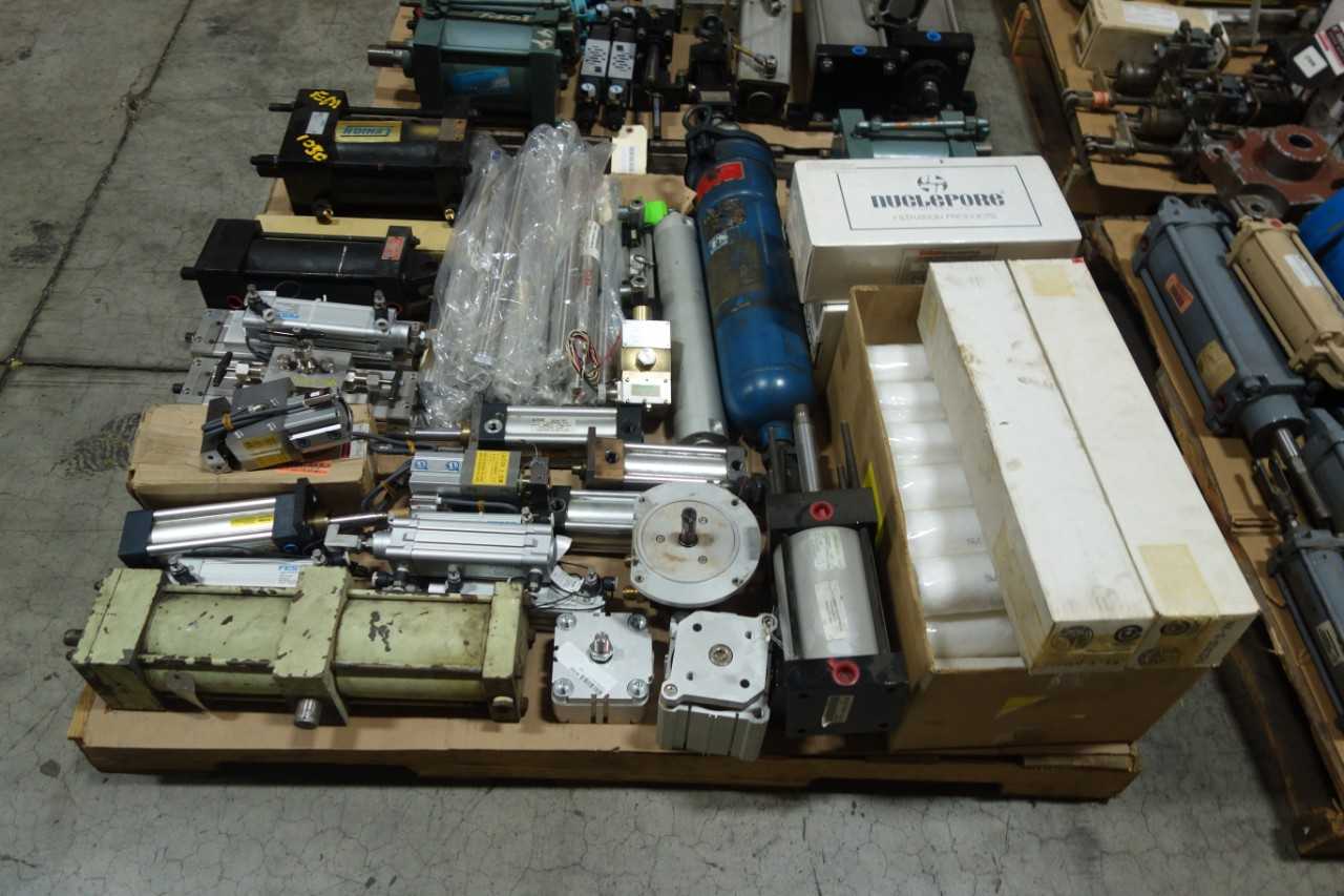 4 PALLETS OF ASSORTED PNEUMATIC REPLACEMENT PARTS - PNEUMATIC POWER TOOL