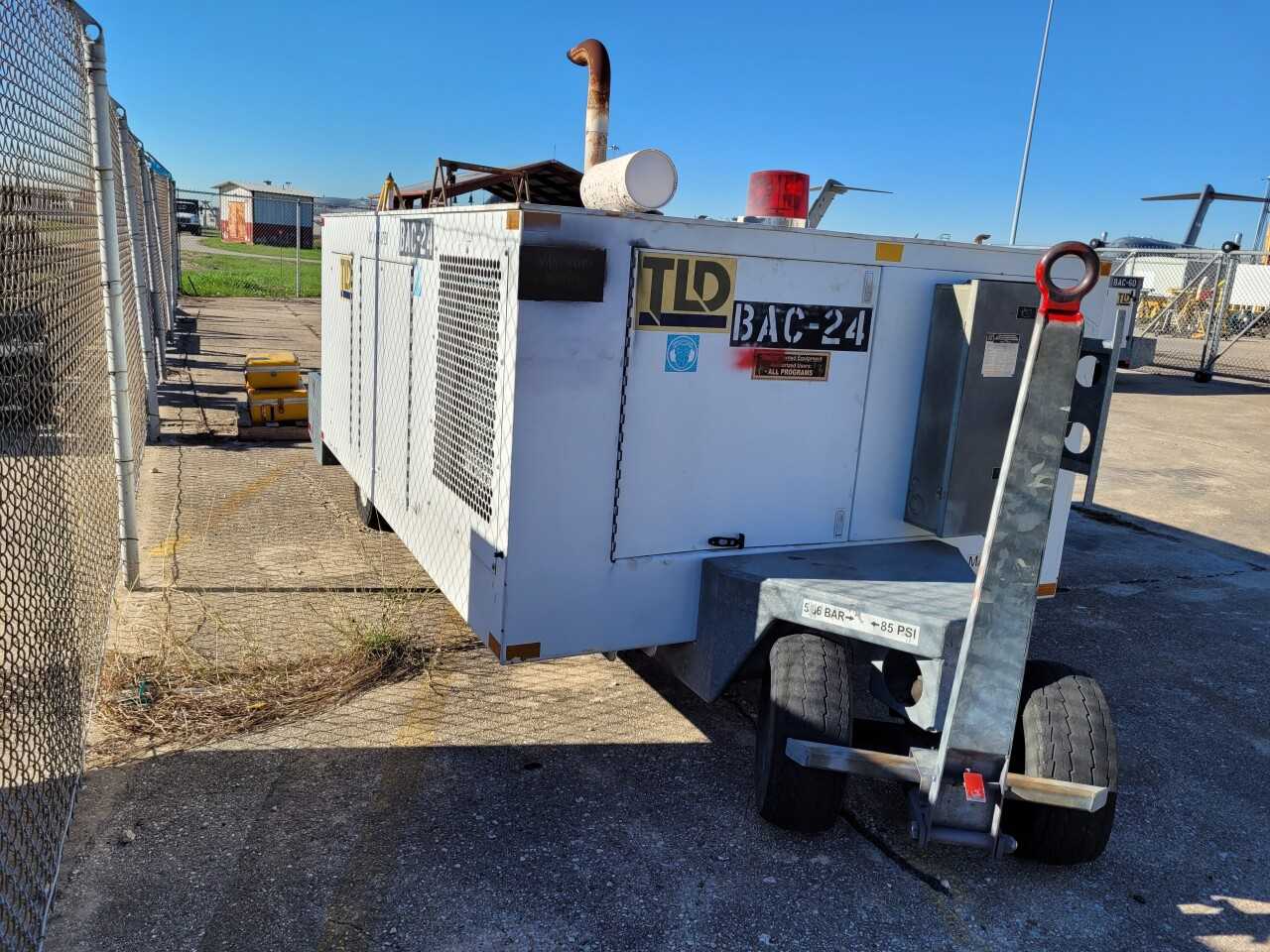 Aircraft AC unit (Lot 2586675) San Antonio, TX -
