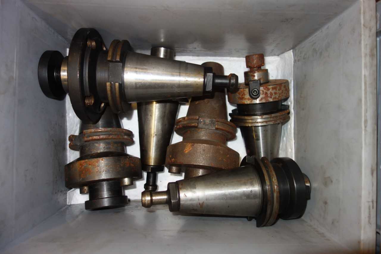 CAT 50 TOOL HOLDERS WITH ATTACHMENTS - MACHINING ACCESSORIES & TOOLING