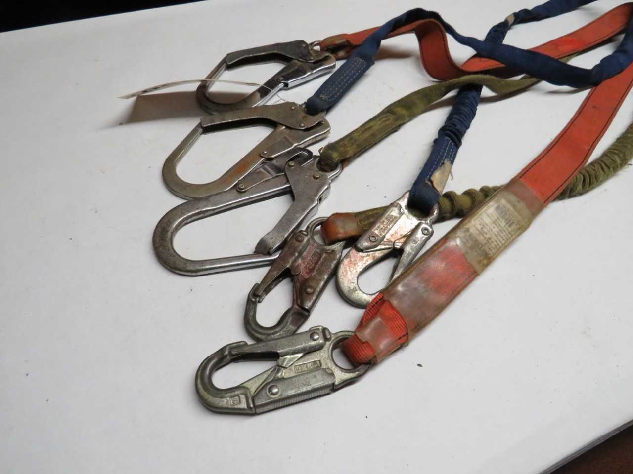 LOT OF 3 ASSORTED PROTECTA AE544CPW26 SAFETY LANYARD - SAFETY EQUIPMENT
