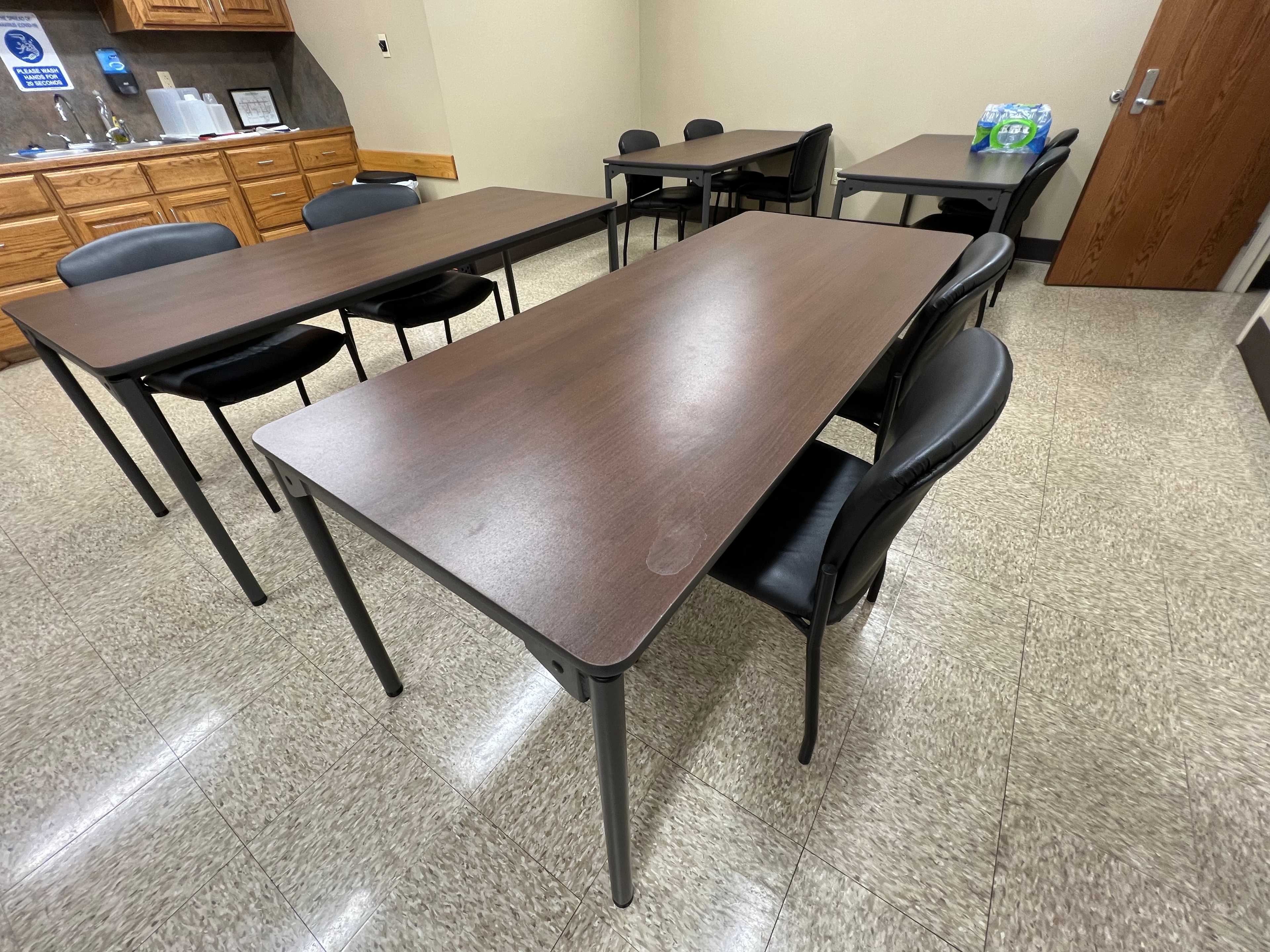 LOT OF BREAK ROOM FURNITURE - PLANT & FACILITY LOT OF BREAK ROOM FURNITURE - PLANT & FACILITY