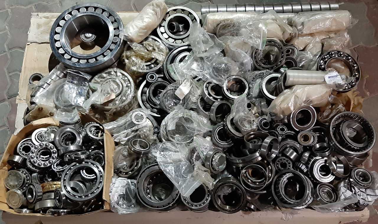 1 pallet of assorted bearings - BEARINGS 1 pallet of assorted bearings - BEARINGS