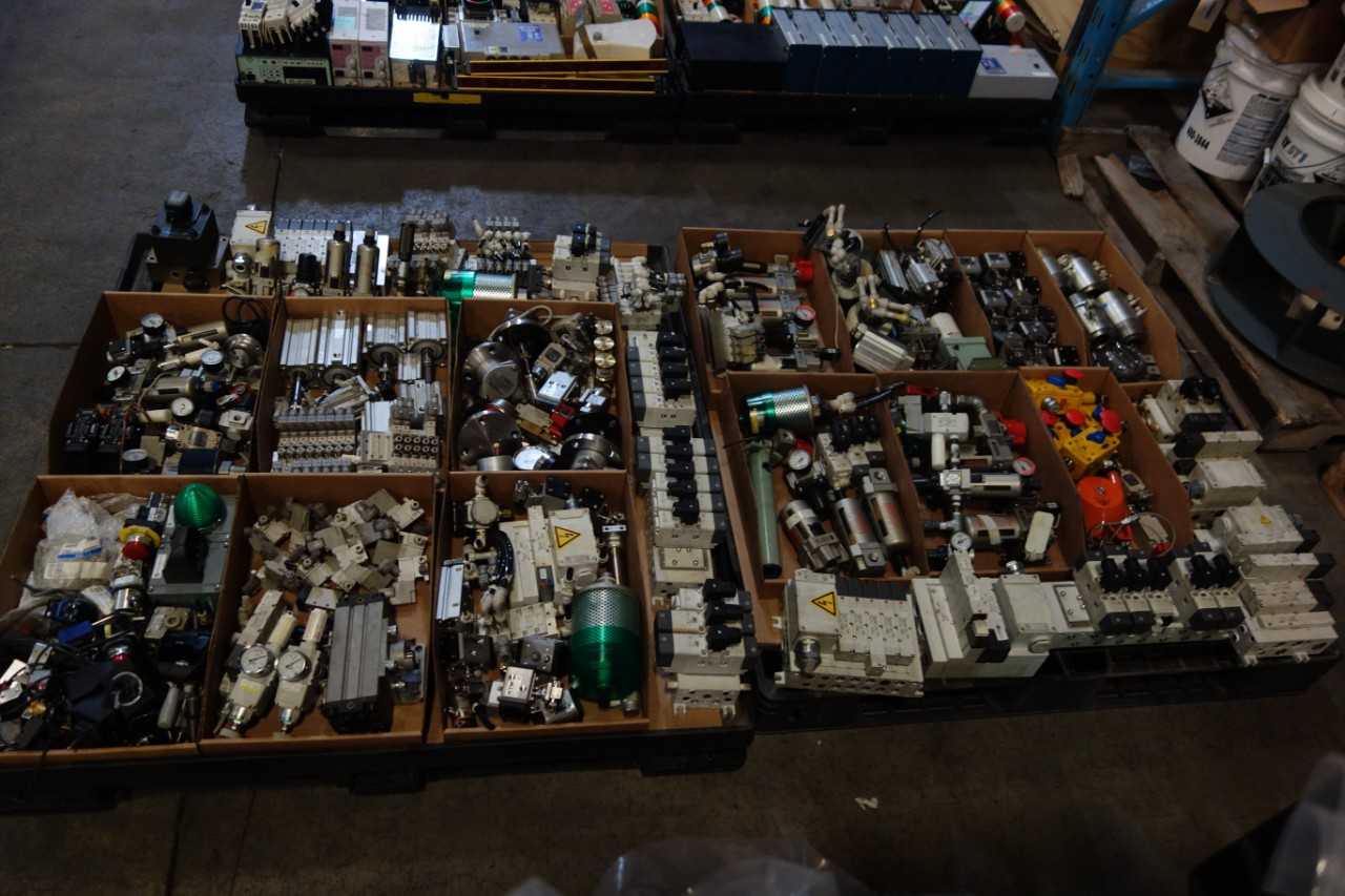 2 PALLETS OF ASSORTED PNEUMATIC REPLACEMENT PARTS   PUSH BUTTONS   SENSORS - ELECTRICAL COMPONENTS