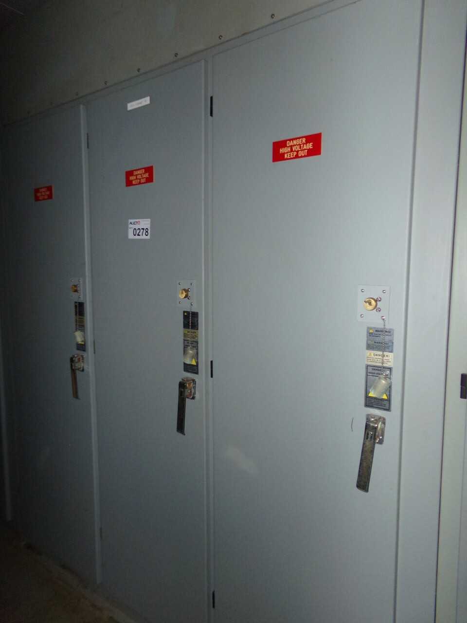 SIEMENS CELL CABINET #2S, 3 SECTIONS - ELECTRICAL COMPONENTS