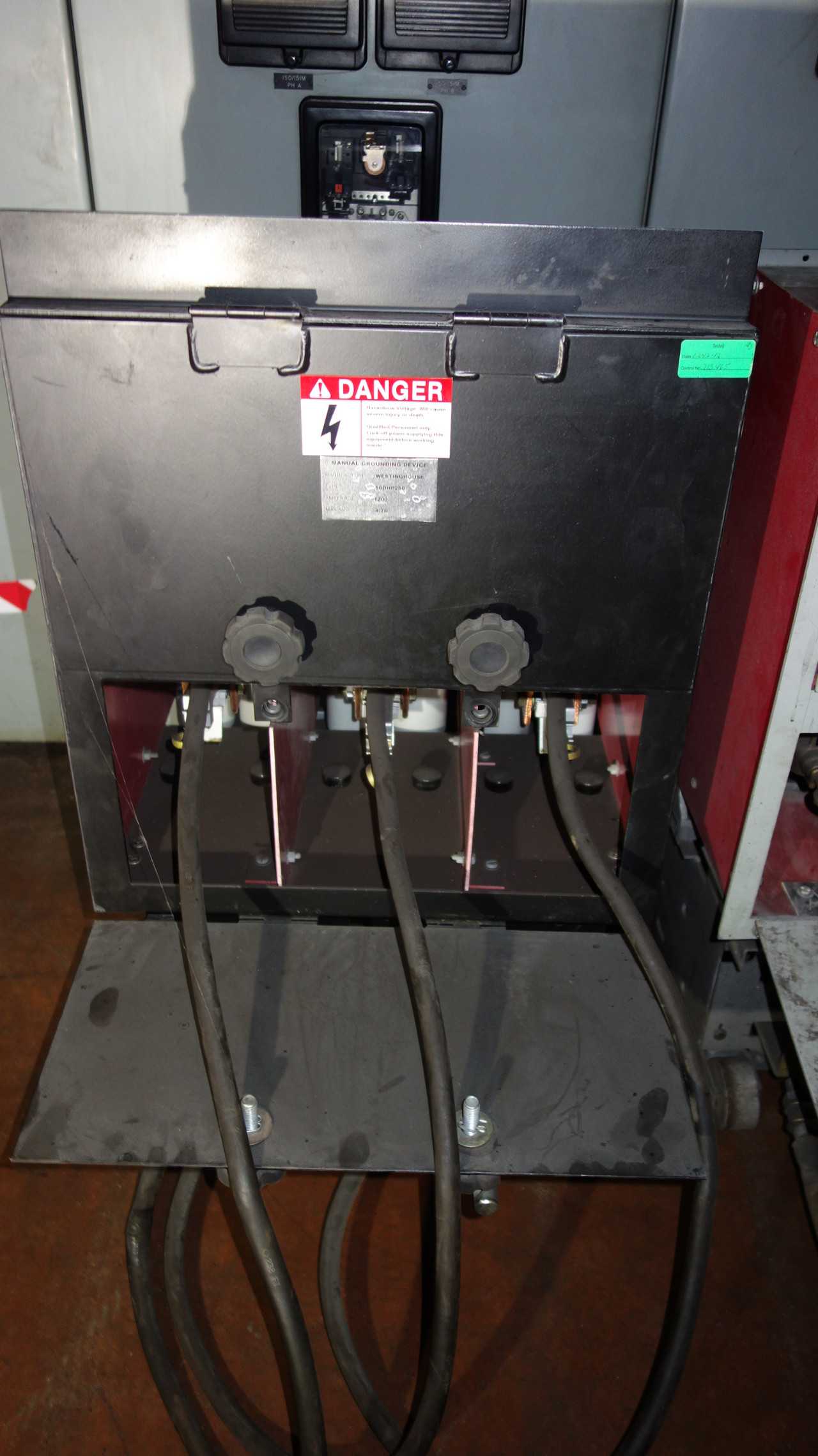 LOT OF 4 SWITCHGEAR GROUND AND TEST DEVICES - CIRCUIT BREAKERS