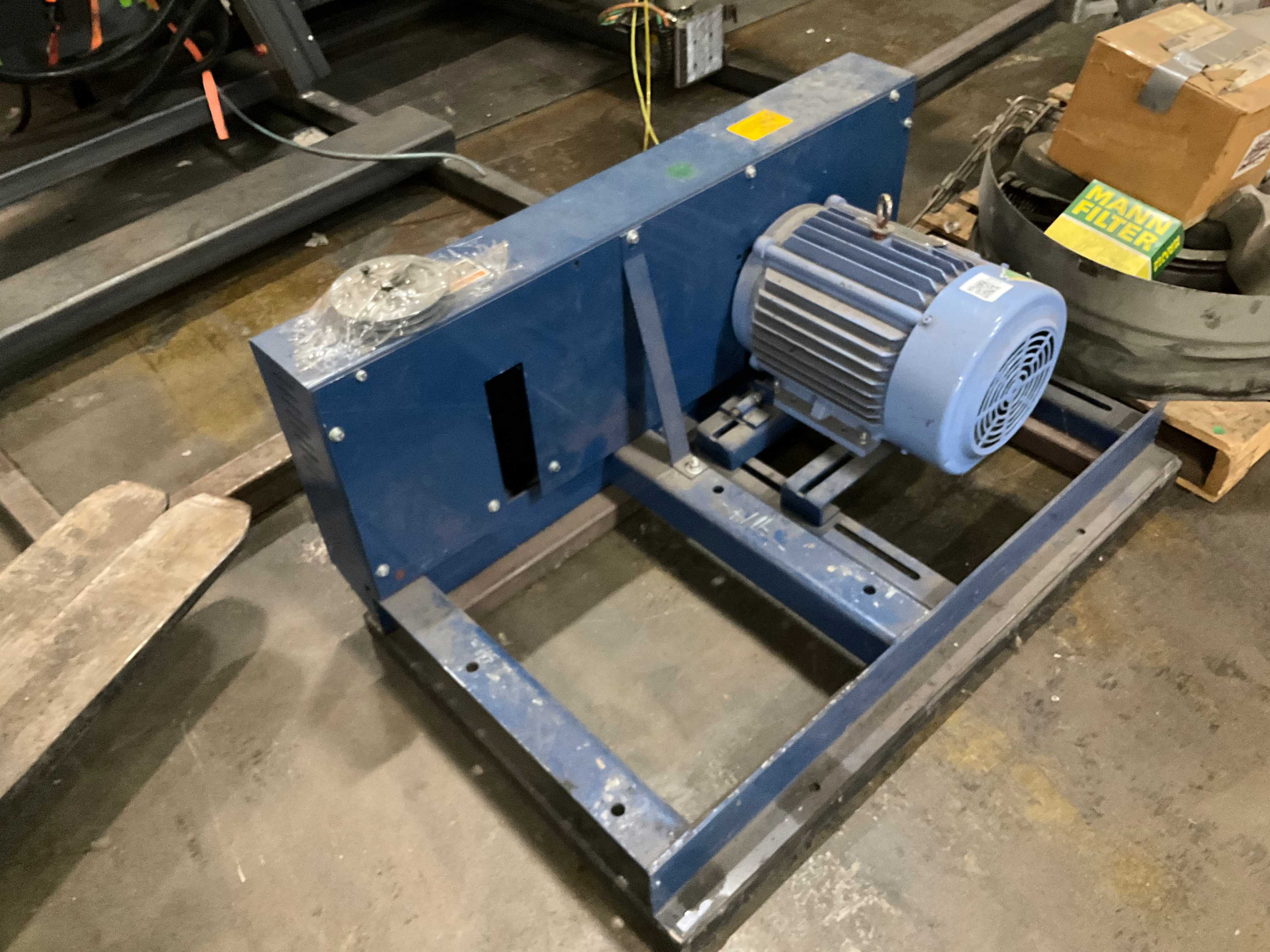 CROWN TRITON HKS215SR235R AC MOTOR - AC MOTOR CROWN TRITON HKS215SR235R AC MOTOR - AC MOTOR