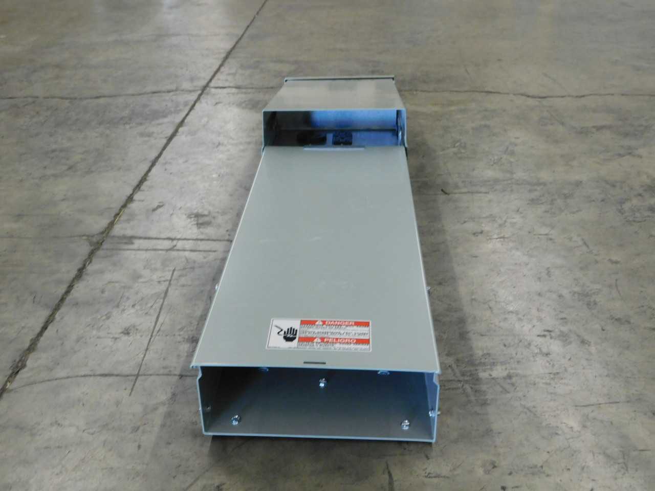 Quantity of 1 New Surplus Eaton CHU4N7NP Power Outlet Panel 125A 120V 1 - ELECTRICAL COMPONENTS Quantity of 1 New Surplus Eaton CHU4N7NP Power Outlet Panel 125A 120V 1 - ELECTRICAL COMPONENTS