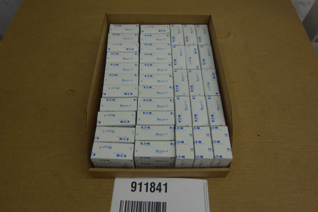LOT OF 37 EATON PLS6-C20/2-DC-AU MINIATURE CIRCUIT BREAKER - CIRCUIT BREAKERS