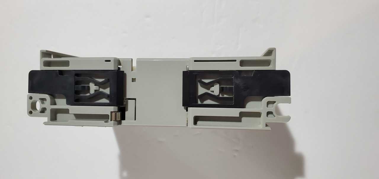 Allen Bradley Compact I/O 1769-OF2 - AUTOMATION & CONTROLS