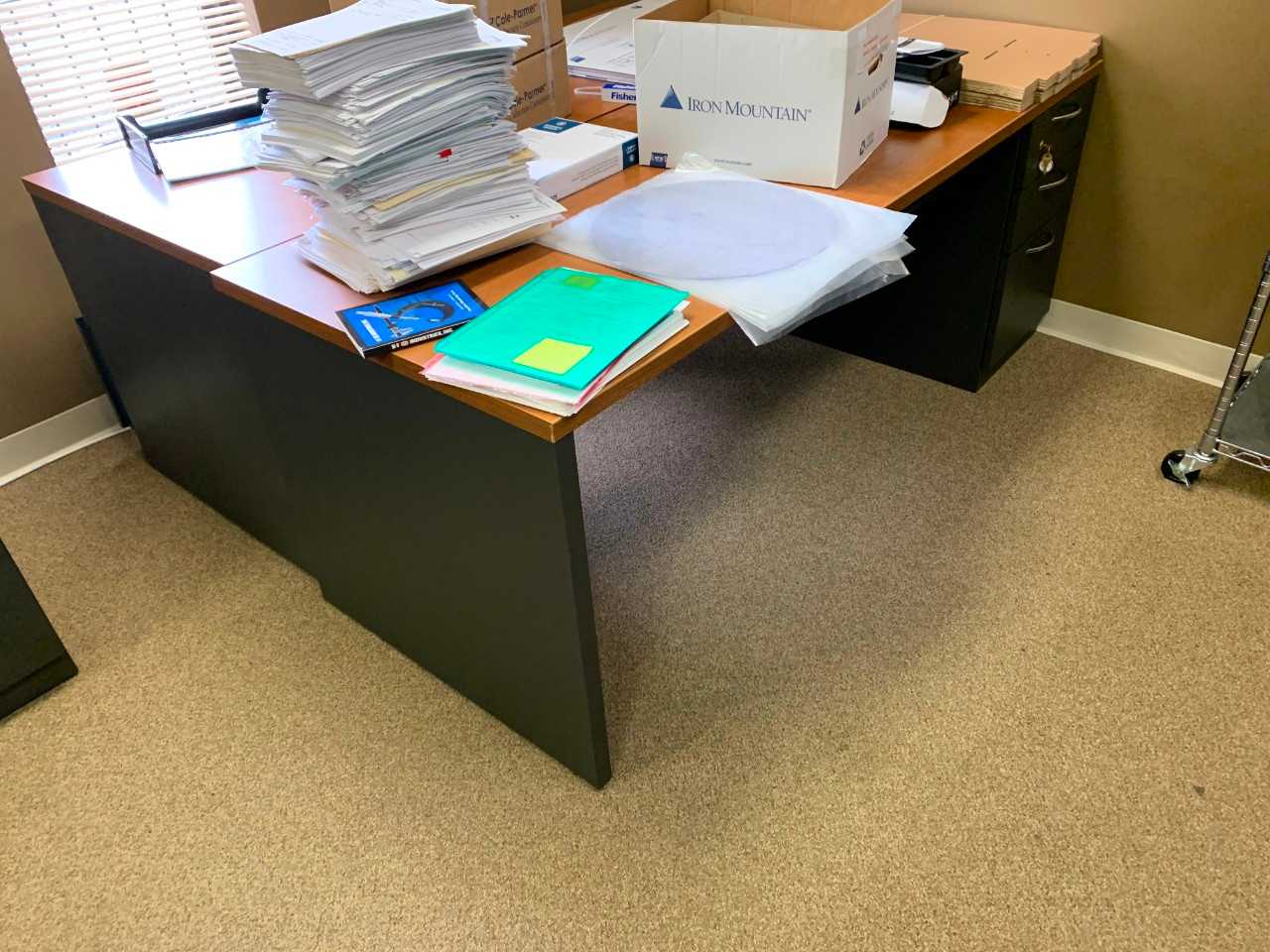4 Office Desks, ( All other contents not included ) - PLANT & FACILITY
