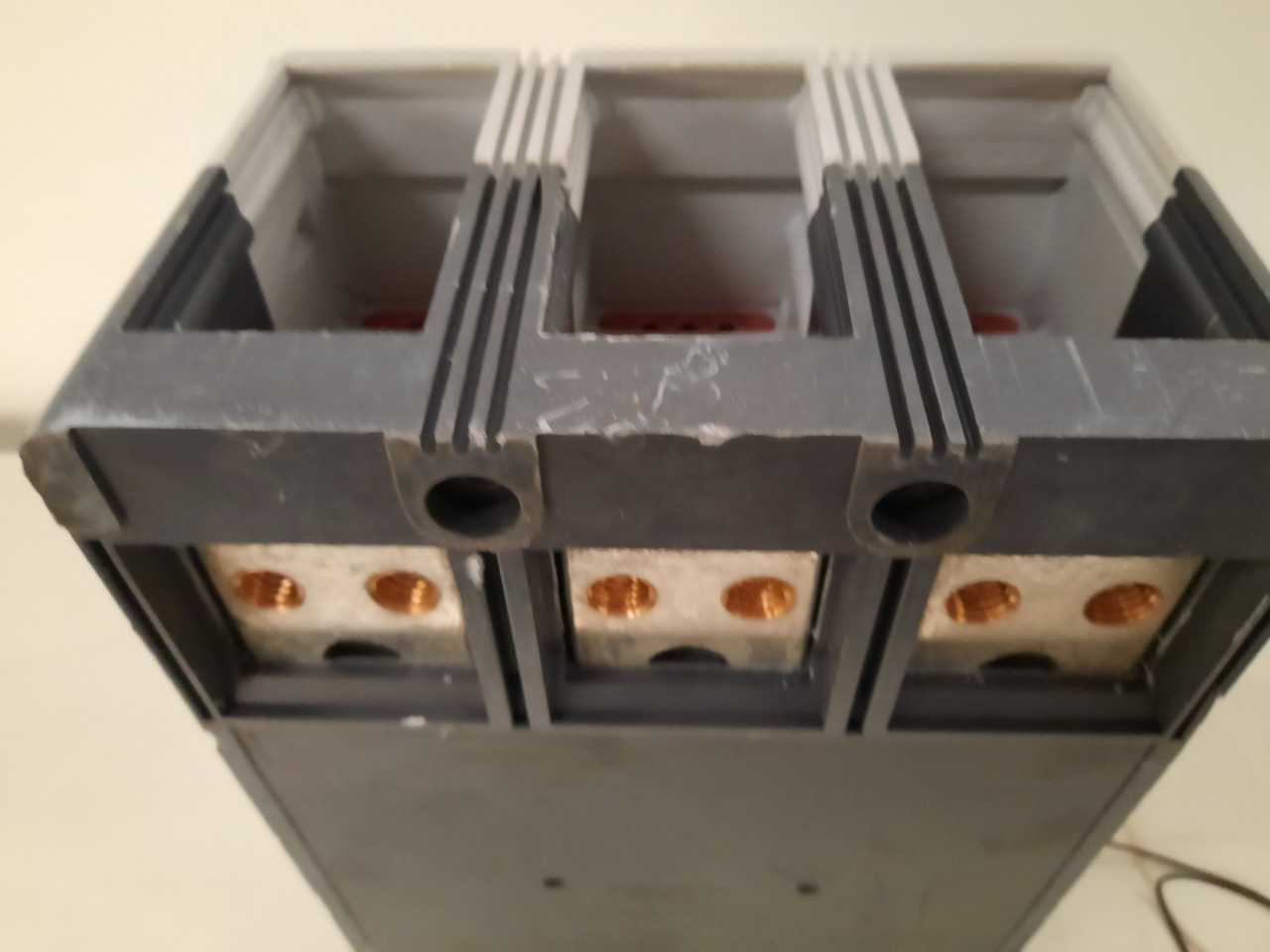 Quantity of 1x NGH312038E 3P 1200A 600VAC Molded Case Circuit Breakers - CIRCUIT BREAKERS