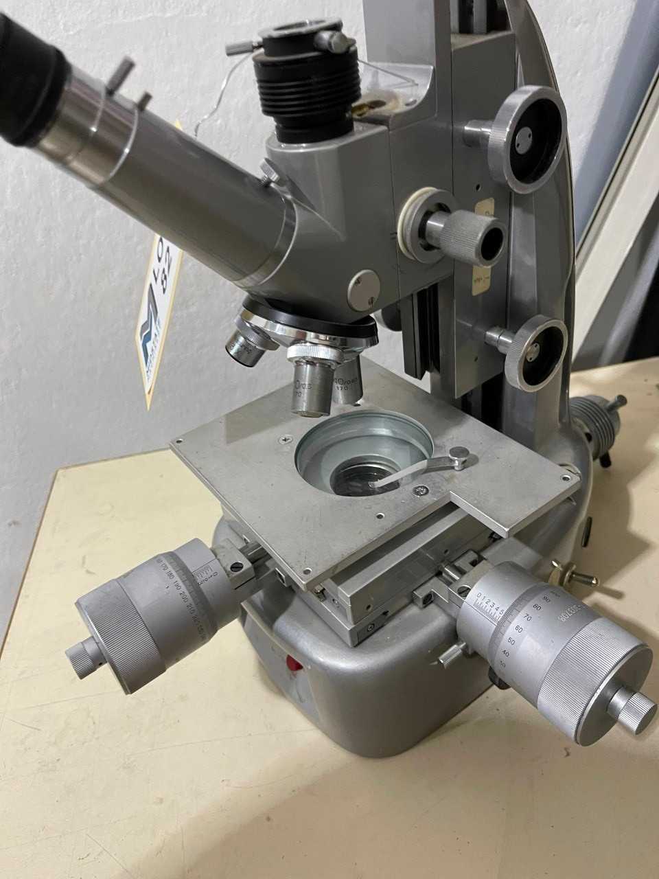Unitron 7578 Microscope - LAB & SCIENTIFIC