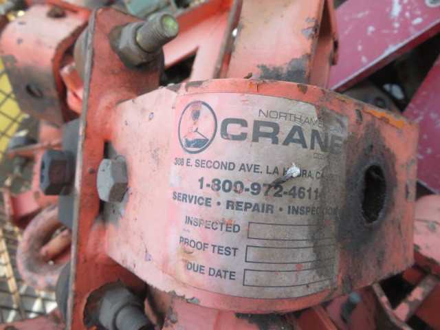Crane parts and basket - PLANT & FACILITY EQUIPMENT