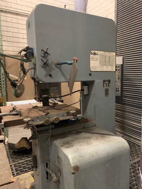Doall C-4 V-26 Metal Cutting Band Saw - VERTICAL BAND SAWS