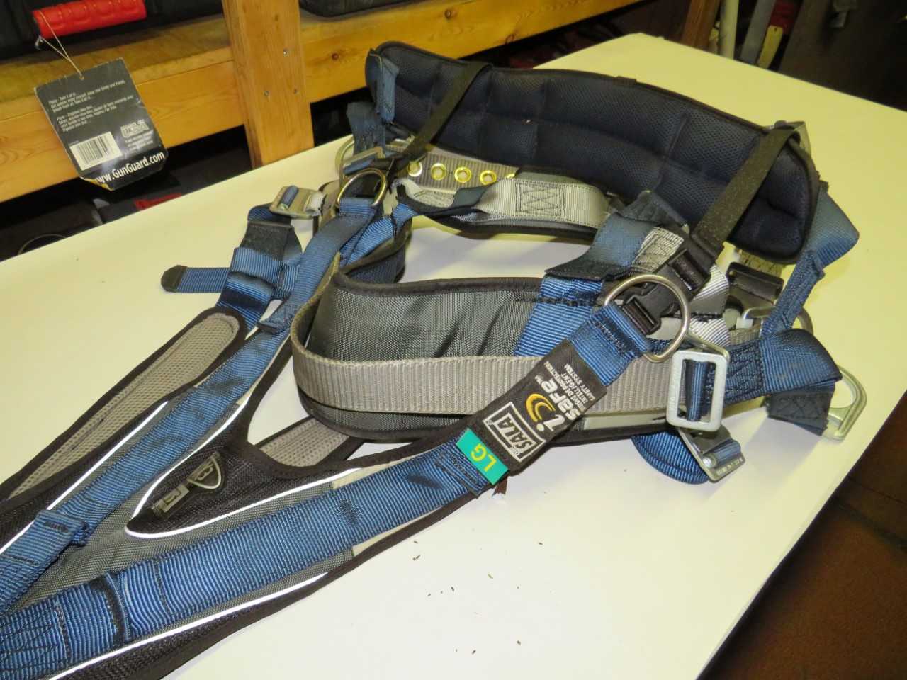 EXTRA LARGE SALA EXOFIT MODEL 1108652C TOWER HARNESS - SAFETY EQUIPMENT