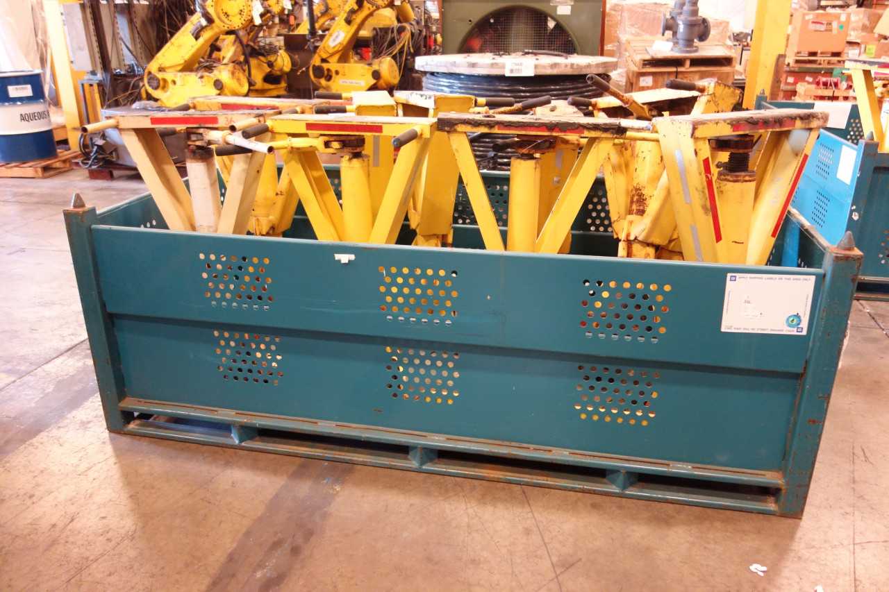 LOT OF 10 MOBILE TRAILER STABILIZING JACK STANDS - TRAILERS