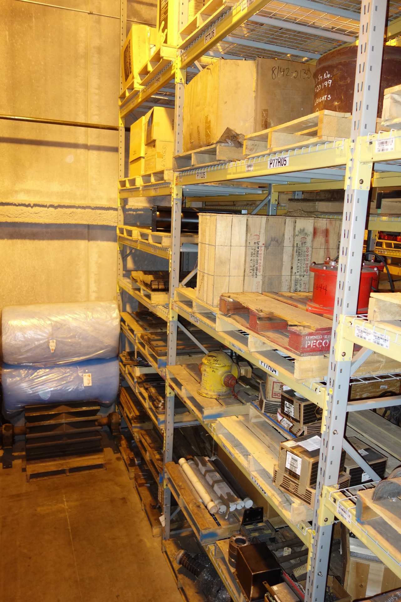 CONTENTS OF 2 UPRIGHT RACKING SECTIONS, LINERS - INDUSTRIAL PARTS