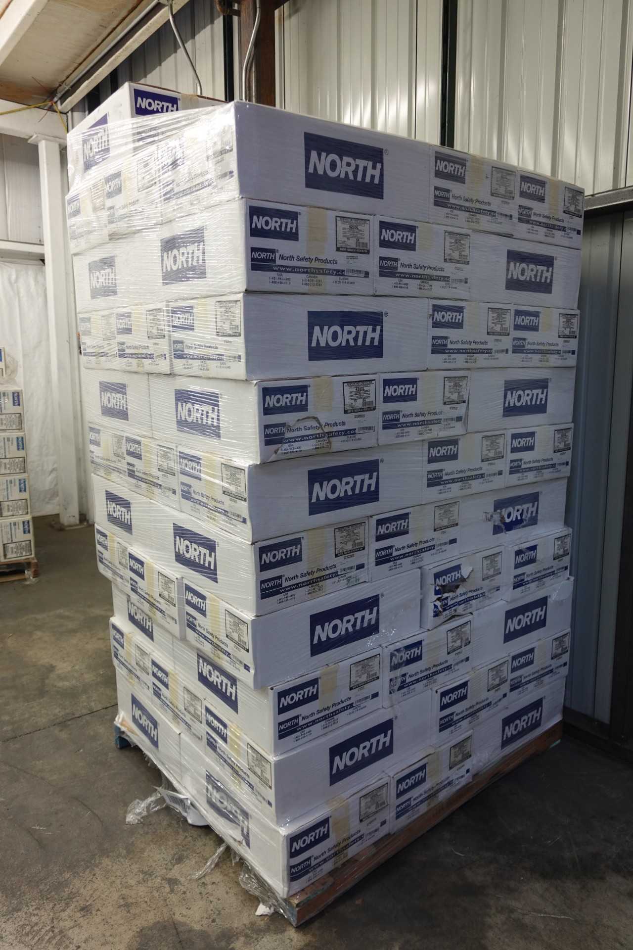 PALLET OF NORTH 4200M FACE RESPIRATOR, BOXES OF 10 - LIGHTING
