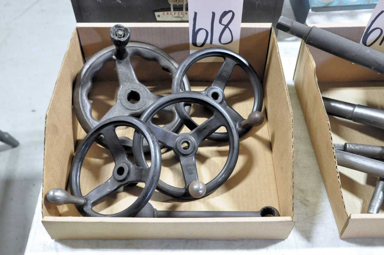 Round Machine Handles in 1 Box - HOLEMAKING TOOLS