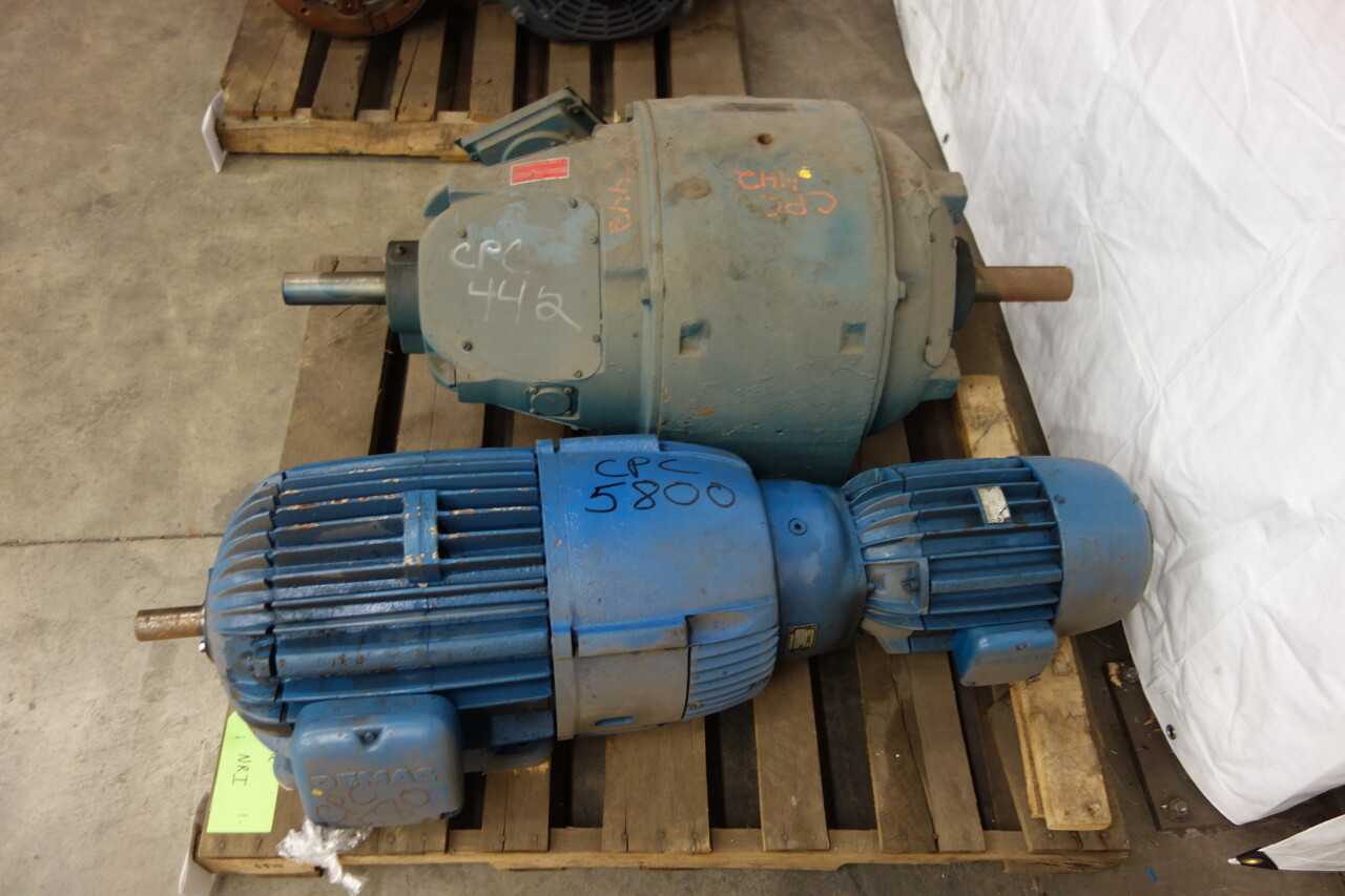 LOT OF ASSORTED ELECTRIC MOTORS WITH DRIVE - ELECTRIC MOTORS