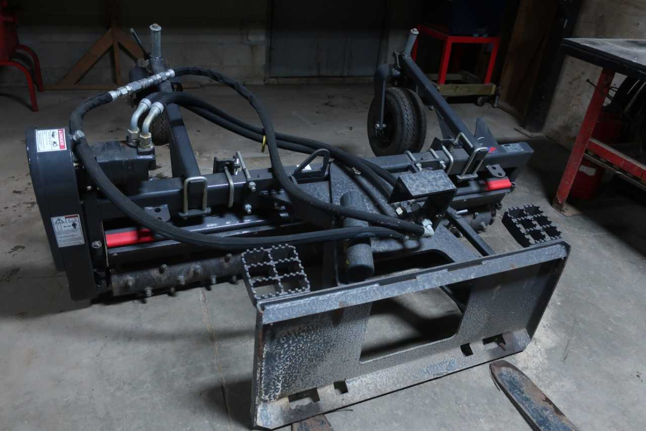 CASE SKID STEER HARLEY RAKE ATTACHMENT - CONSTRUCTION EQUIPMENT ATTACHMENTS