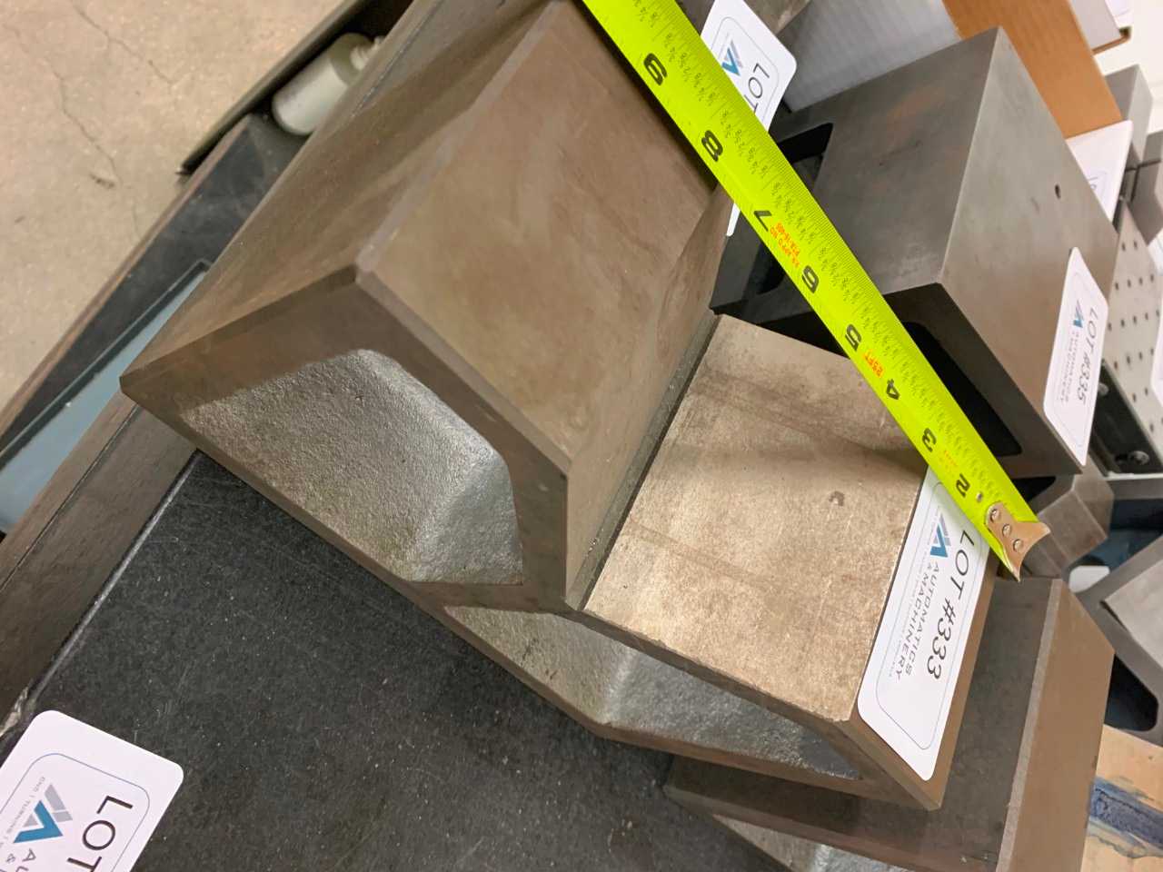 V-Block - INDUSTRIAL PARTS V-Block - INDUSTRIAL PARTS