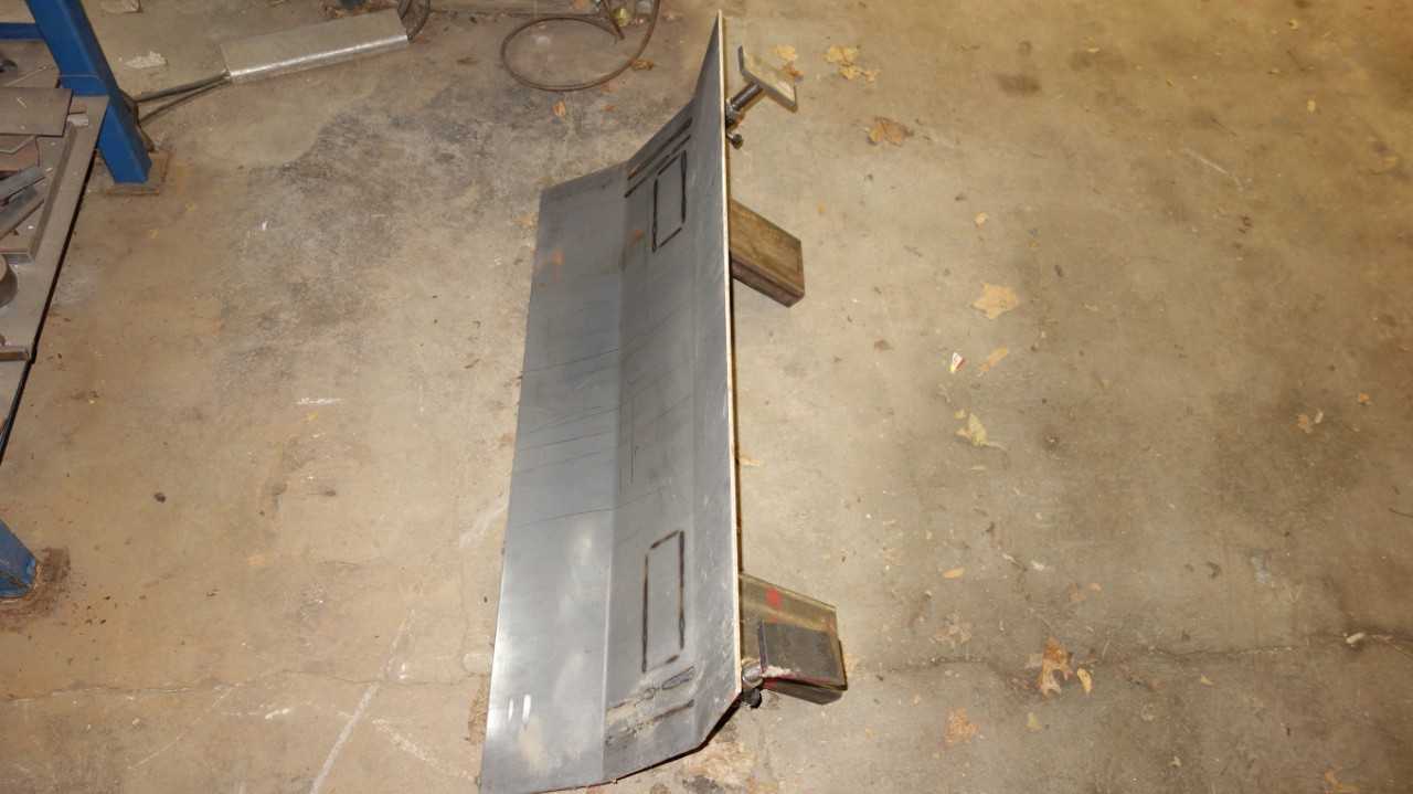 STAINLESS SNOW PLOW FORKLIFT ATTACHMENT - LIFTING ATTACHMENTS