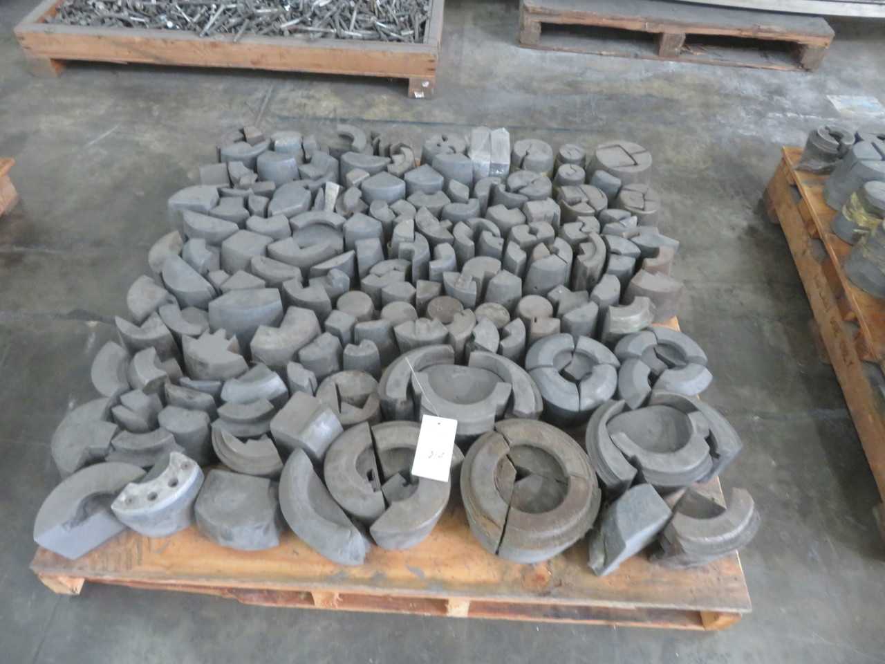 Pallet of stretch press jaw inserts - MISCELLANEOUS
