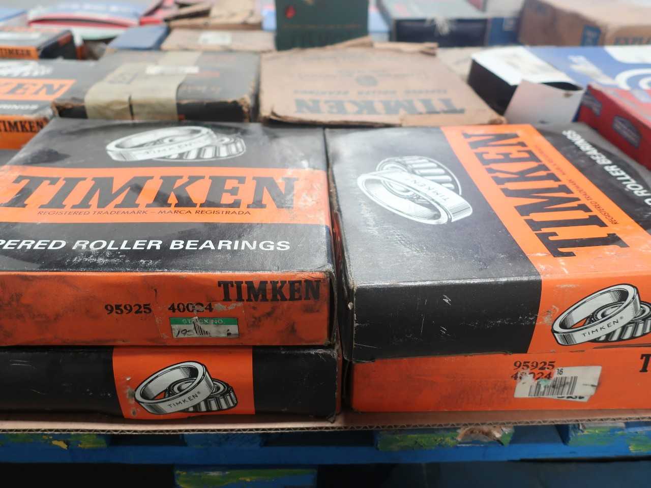 1 PALLET OF ASSORTED BEARINGS - BEARINGS