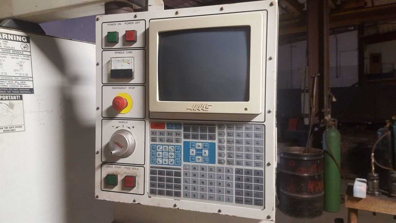 HAAS VF-3 CNC VERTICAL MACHINING CENTER, YEAR 1999 - VERTICAL MACHINING CENTERS