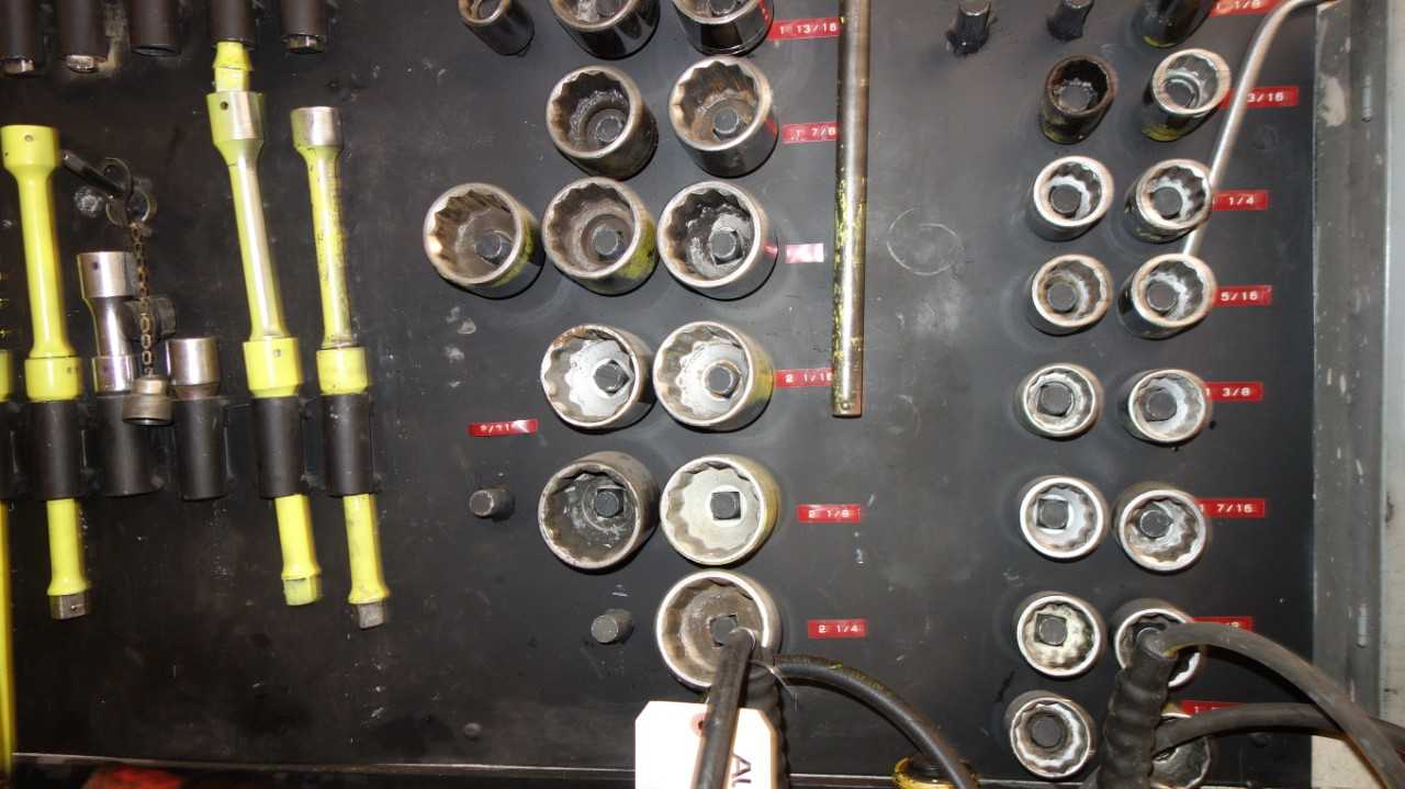 CONTENTS OF WALL, OPEN ENDED CRESCENT WRENCHES, SOCKET WRENCHES, SOCKETS, AND EXTENSIONS - HAND TOOLS