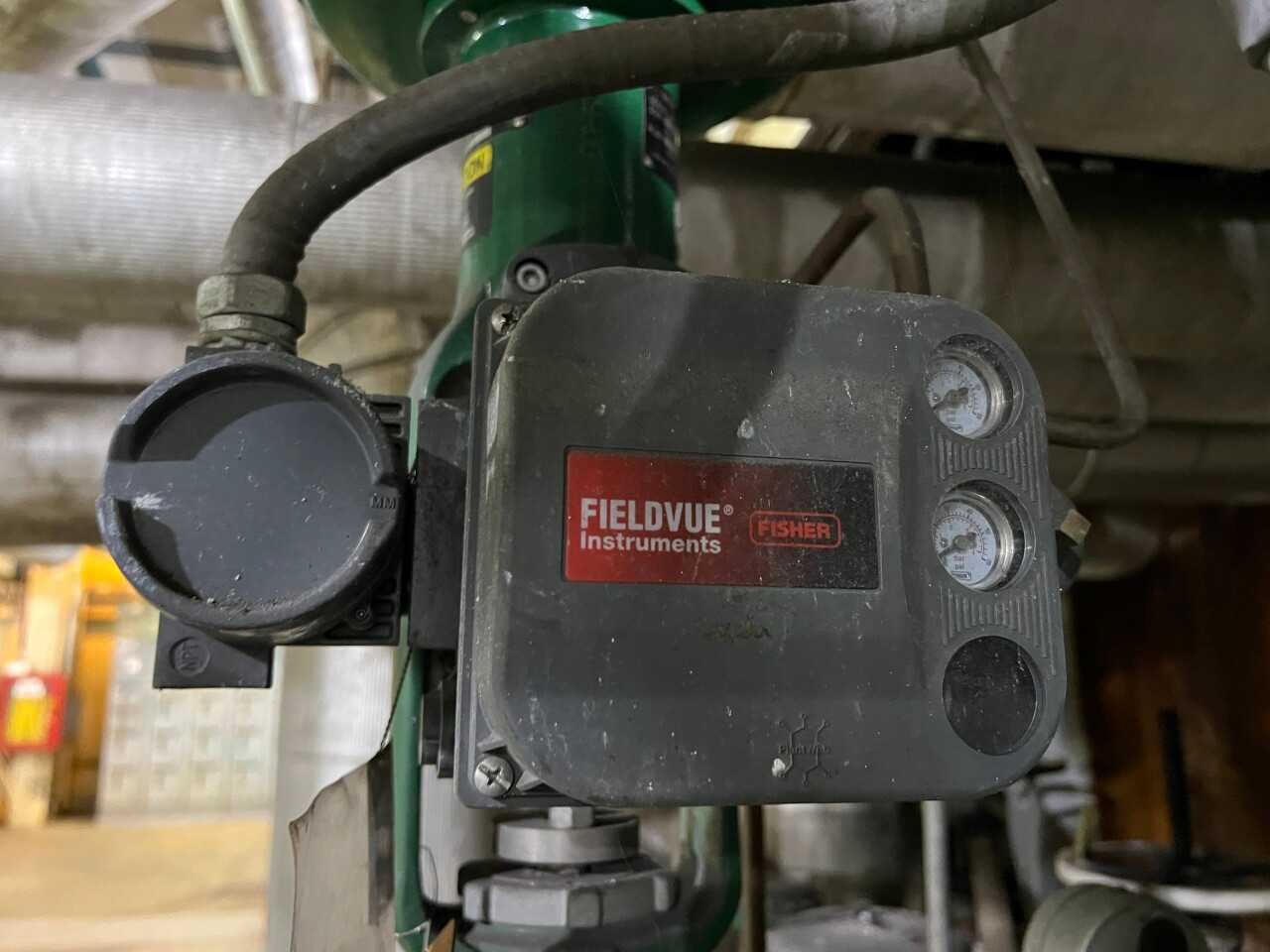 4x Fisher DVC Fieldvue valve positioners - VALVES