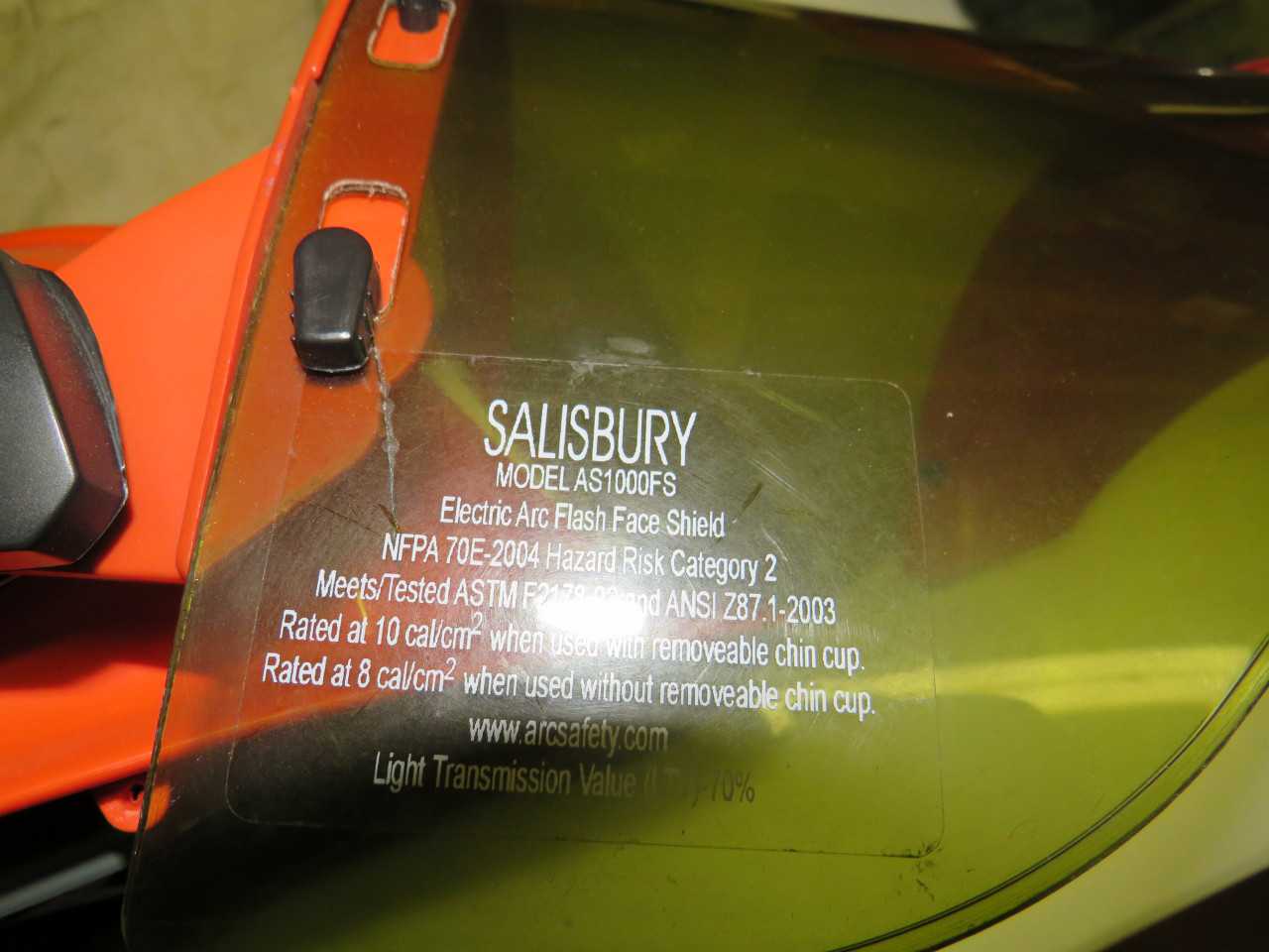 SALISBURY SAFETY HAT W/ AS1000 ELECTRIC ARC FLASH FACE SHIELD - WELDING EQUIPMENT