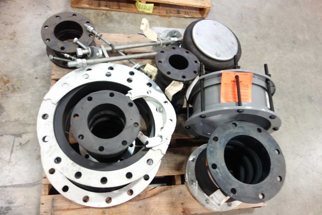 LOT OF ASSORTED EXPANSION JOINT AIR SPRING AND COUPLING DRESSER 0038-0107-011 FIRESTONE AIRIDE - POWER TRANSMISSION