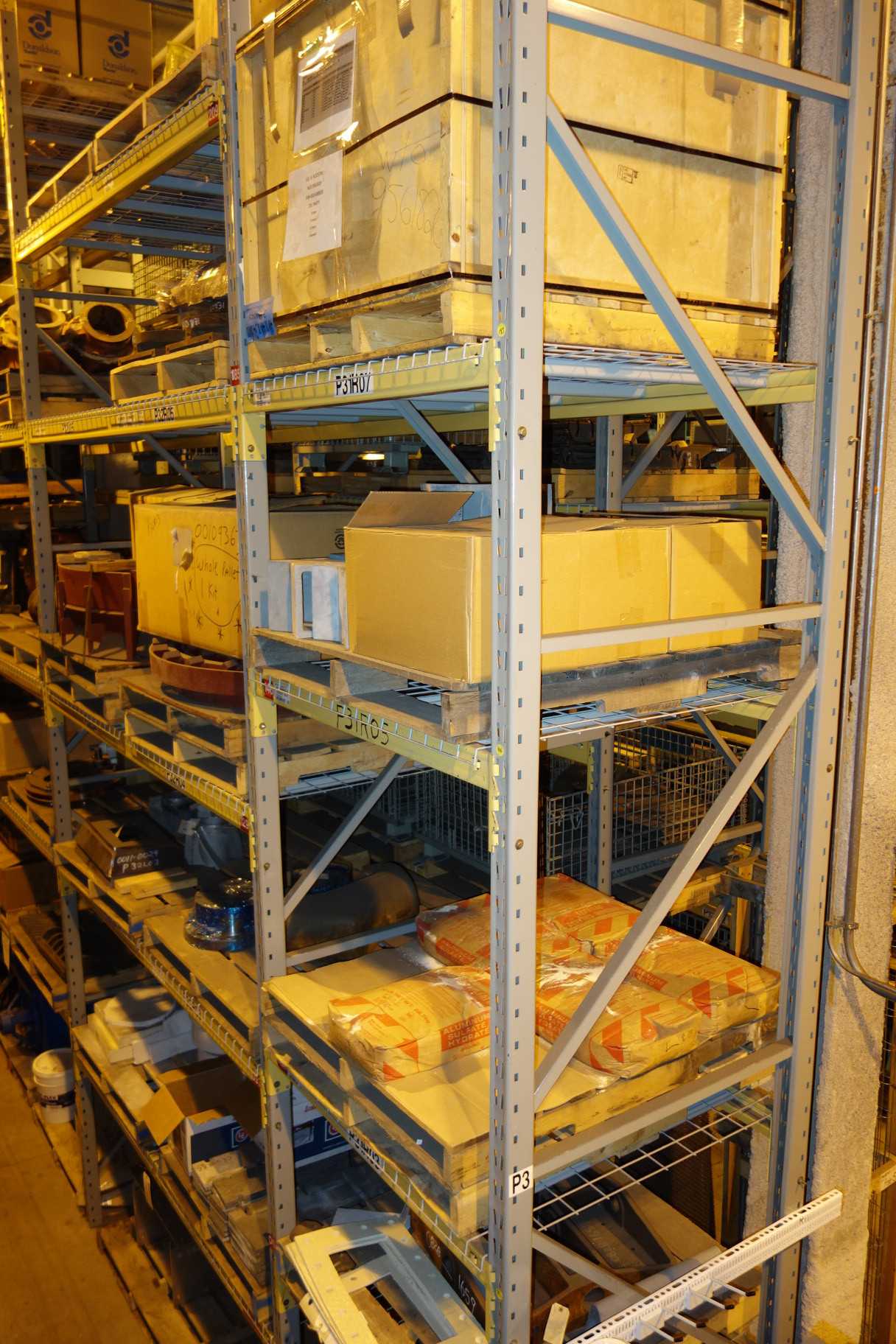 CONTENTS OF 3 UPRIGHT RACKING SECTIONS, TURBINE - INDUSTRIAL PARTS