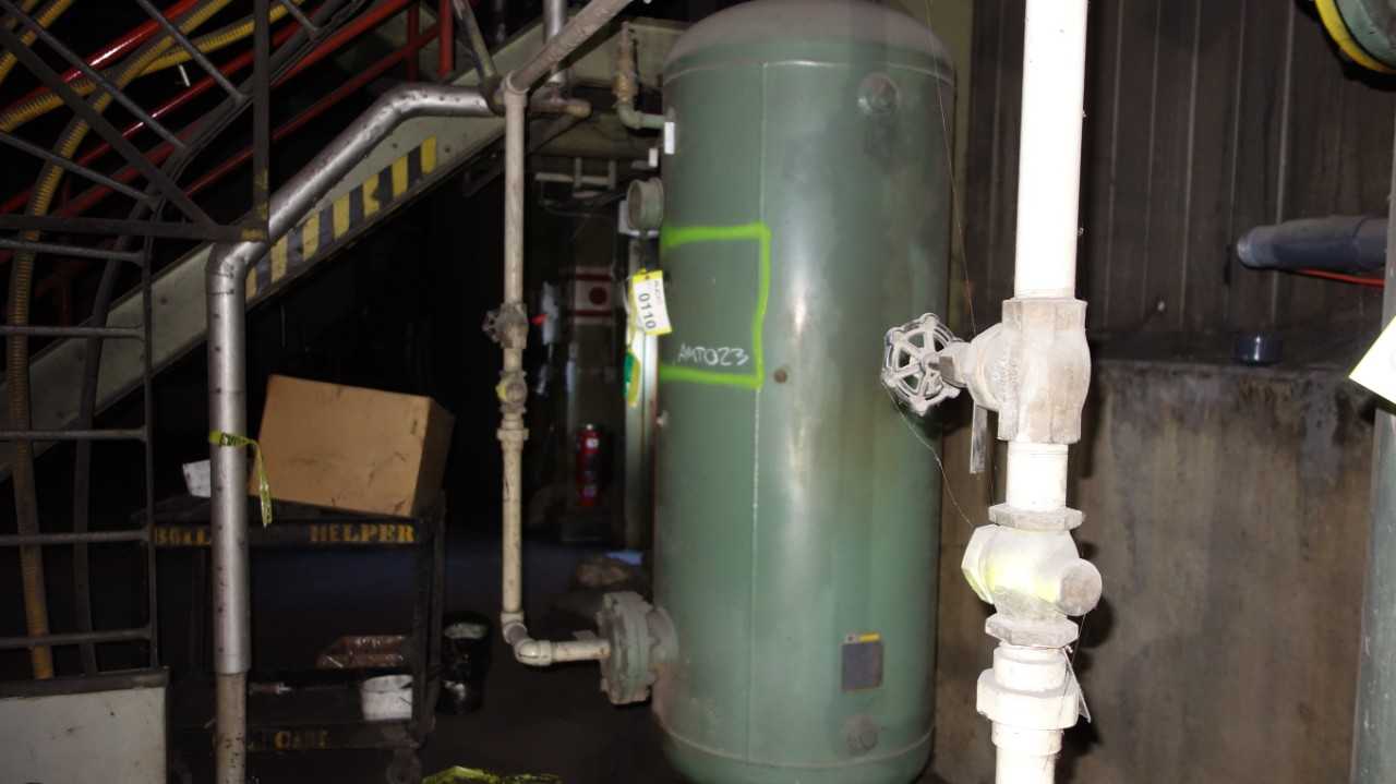 NILES STEEL JOY 525953 135PSI STEEL TANK - PROCESS EQUIPMENT