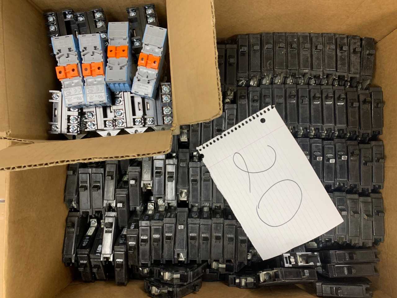 Assorted Pallet of Circuit Breakers - CIRCUIT BREAKERS